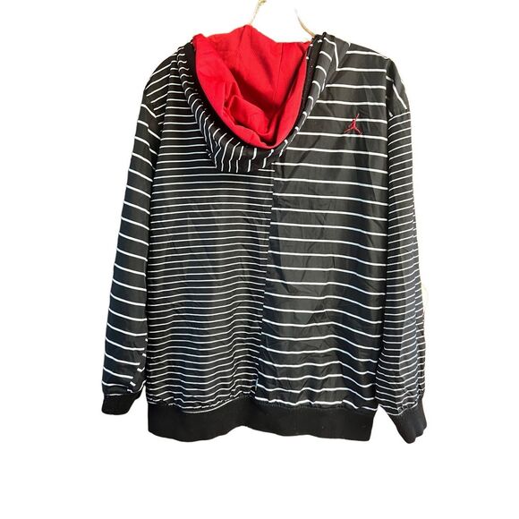 Jordan boys Windbreaker Jacket Sz XL (20) Black/White - Picture 2 of 6